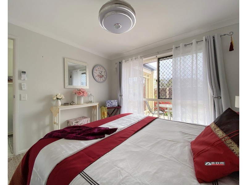 73 Beach Drive, Burrum Heads QLD 4659