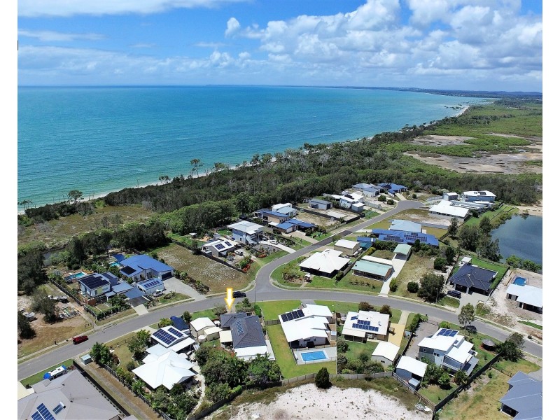 73 Beach Drive, Burrum Heads QLD 4659