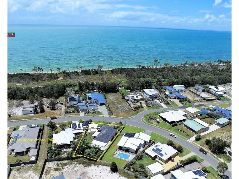 73 Beach Drive, Burrum Heads QLD 4659