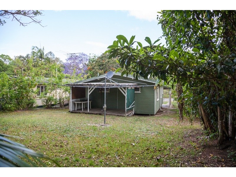 14 Barton Street, Dunwich QLD 4183