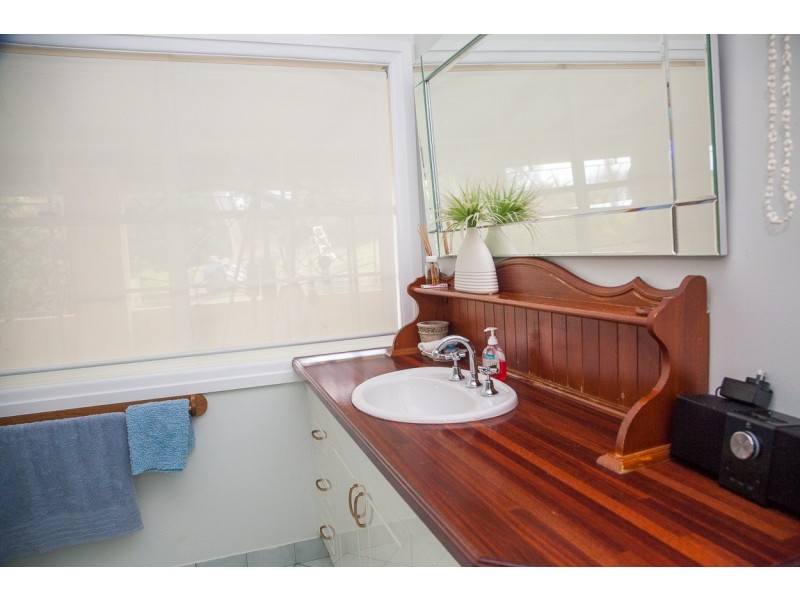 4 Gatumba Street, Dunwich QLD 4183