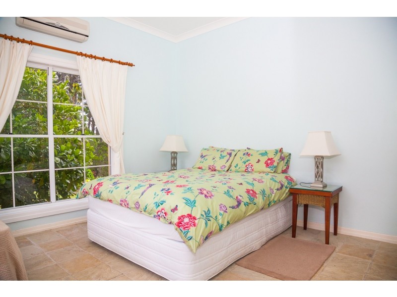 4 Gatumba Street, Dunwich QLD 4183