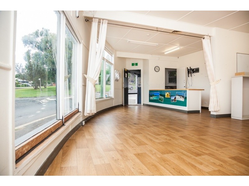 7 Stradbroke Place, Dunwich QLD 4183