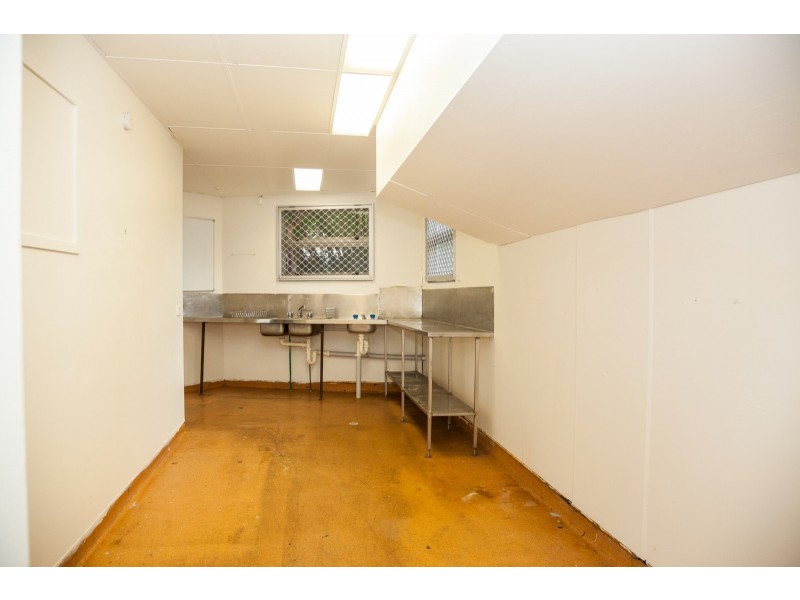 7 Stradbroke Place, Dunwich QLD 4183