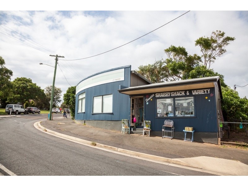 7 Stradbroke Place, Dunwich QLD 4183