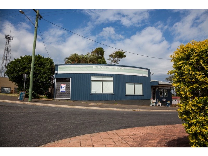 7 Stradbroke Place, Dunwich QLD 4183