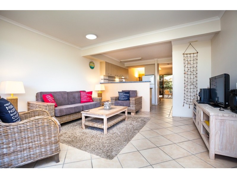 16/21-25 Cumming Parade, Point Lookout QLD 4183