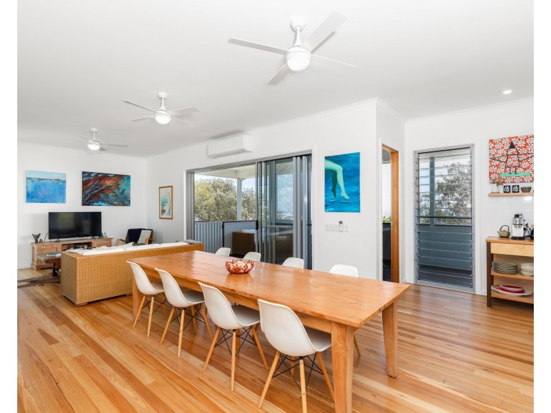 2/20 Cumming Parade, Point Lookout QLD 4183