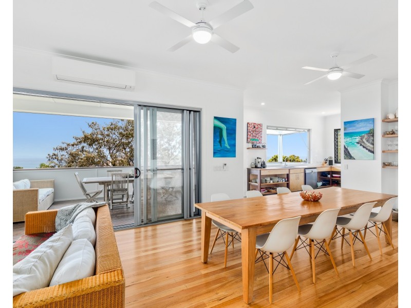 2/20 Cumming Parade, Point Lookout QLD 4183