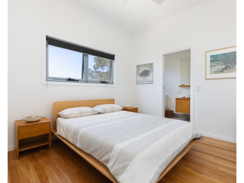 2/20 Cumming Parade, Point Lookout QLD 4183