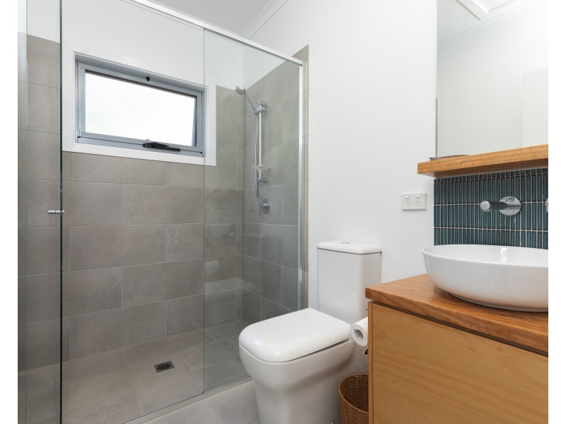 2/20 Cumming Parade, Point Lookout QLD 4183
