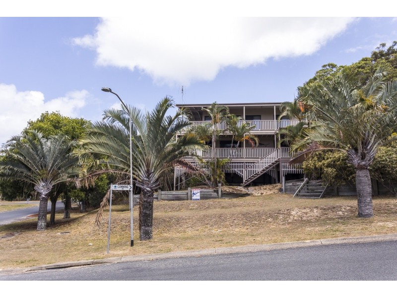 44 Cumming Parade, Point Lookout QLD 4183