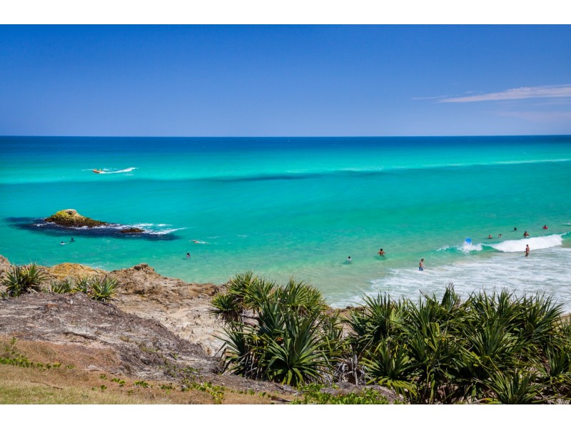 26 Samarinda Way, Point Lookout QLD 4183