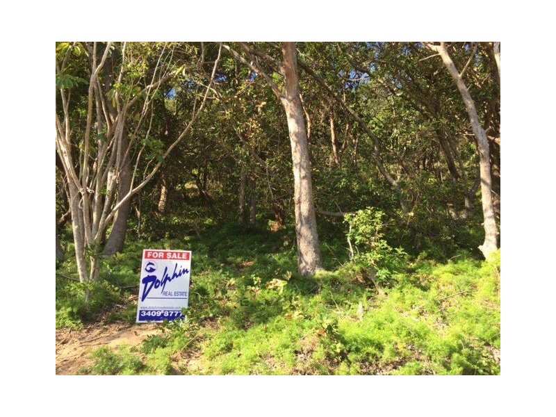 46 Samarinda Way, Point Lookout QLD 4183