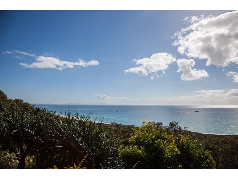 119 Tramican Street, Point Lookout QLD 4183