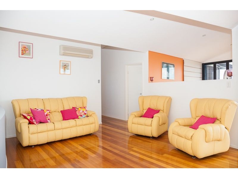 119 Tramican Street, Point Lookout QLD 4183