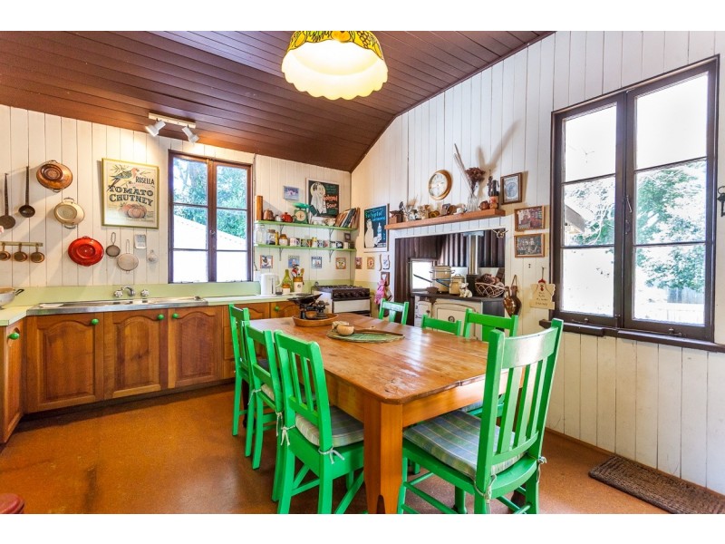 12 Stradbroke Place, Dunwich QLD 4183