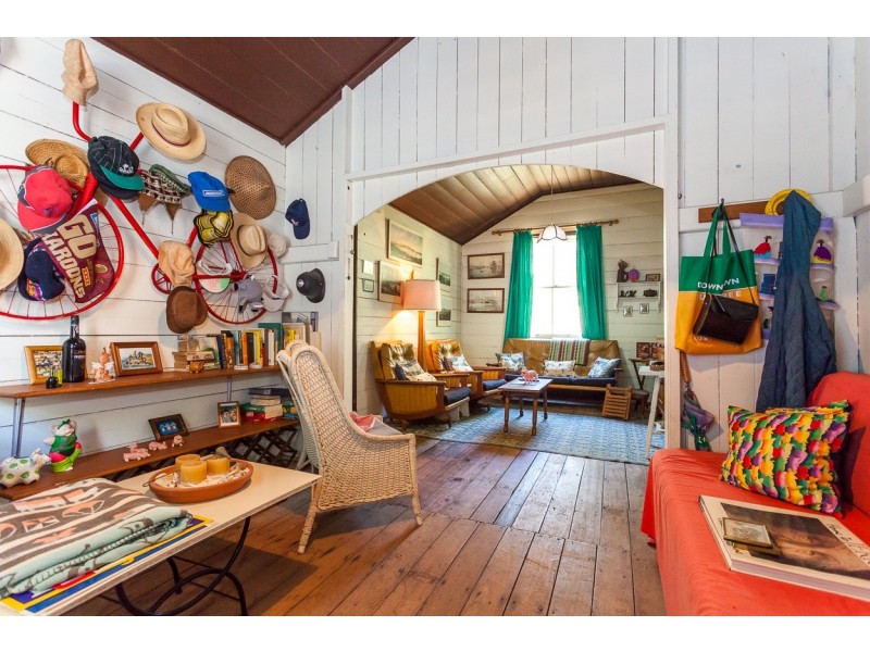 12 Stradbroke Place, Dunwich QLD 4183