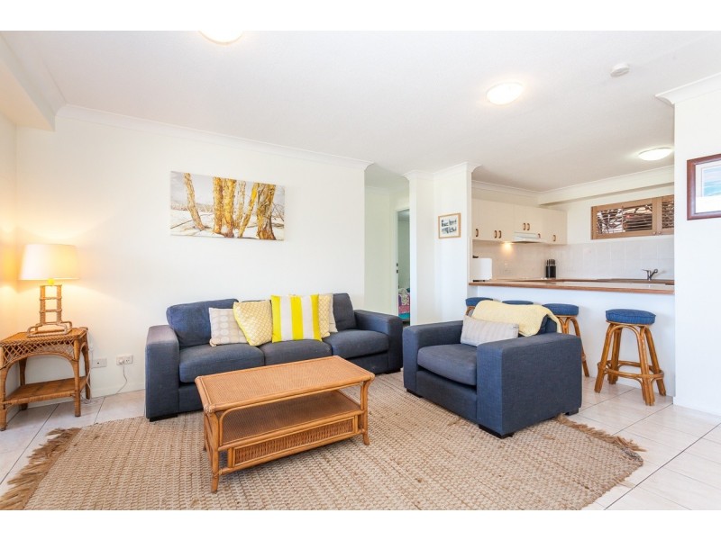 4/1-5 Samarinda Drive, Point Lookout QLD 4183