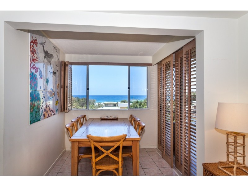 4/1-5 Samarinda Drive, Point Lookout QLD 4183