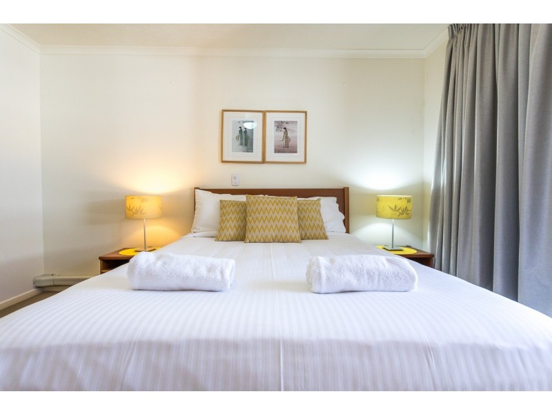 30/7 Samarinda Way, Point Lookout QLD 4183