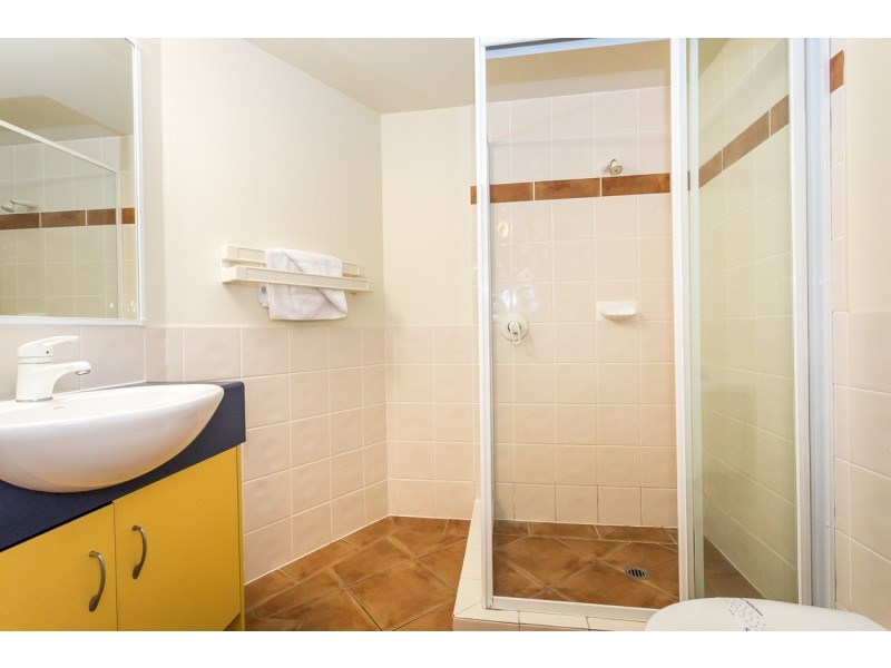 30/7 Samarinda Way, Point Lookout QLD 4183