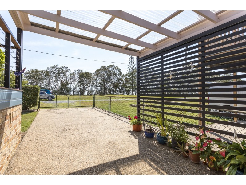 10 Oxley Parade, Dunwich QLD 4183
