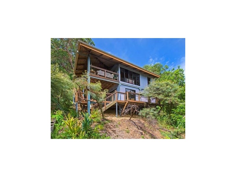 9 Bimba Street, Point Lookout QLD 4183