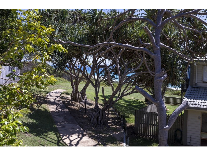 17/21-25 Cumming Parade, Point Lookout QLD 4183
