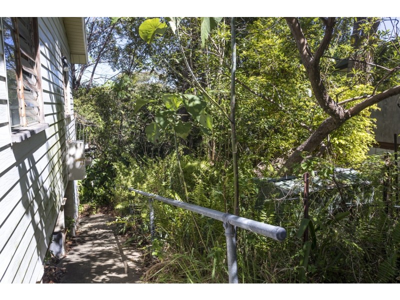 27 Billa Street, Point Lookout QLD 4183