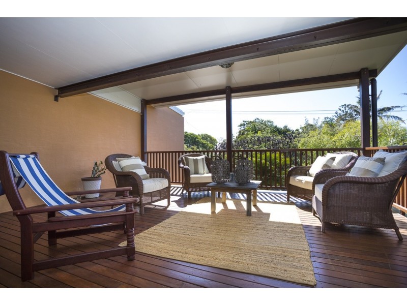 2/3 Prosperity Street, Point Lookout QLD 4183