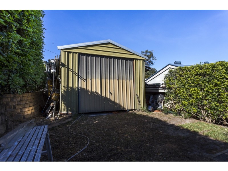 131 Rainbow Crescent, Dunwich QLD 4183