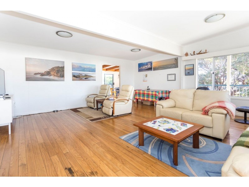 36 Yarrong Rd, Point Lookout QLD 4183