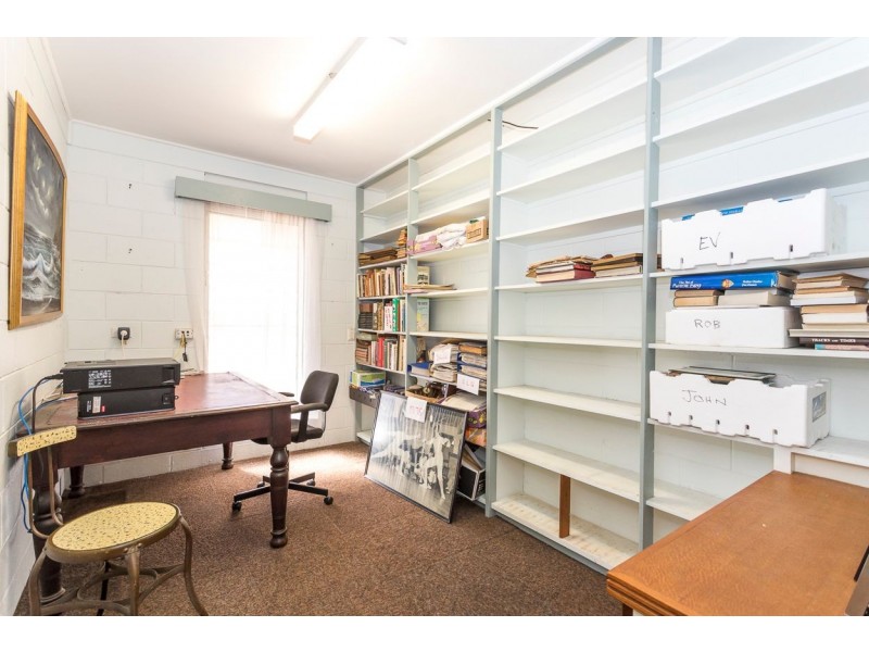 36 Yarrong Rd, Point Lookout QLD 4183