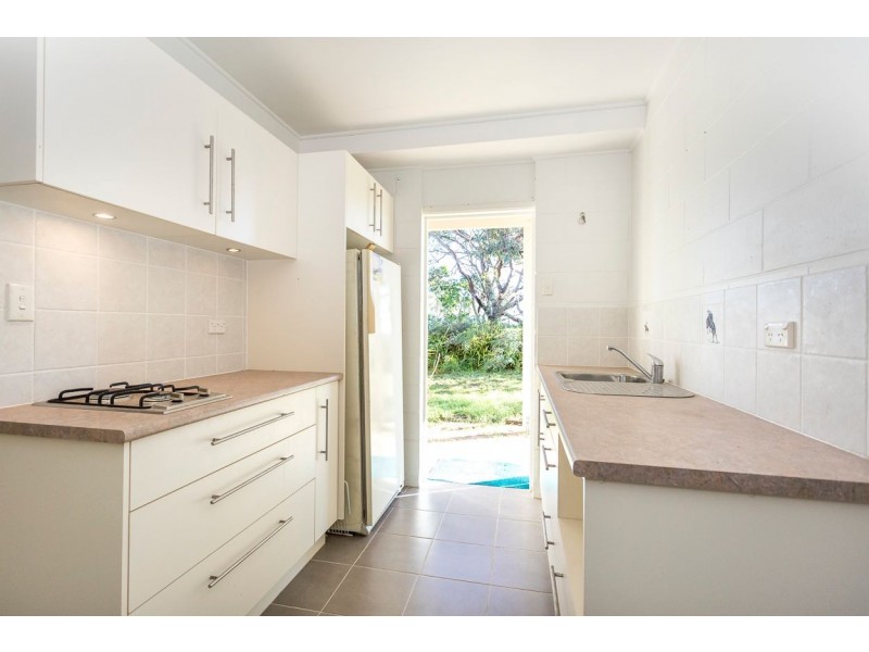 36 Yarrong Rd, Point Lookout QLD 4183