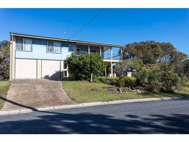 36 Yarrong Rd, Point Lookout QLD 4183