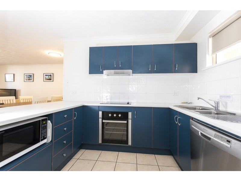 24/11-13 Samarinda Drive, Point Lookout QLD 4183