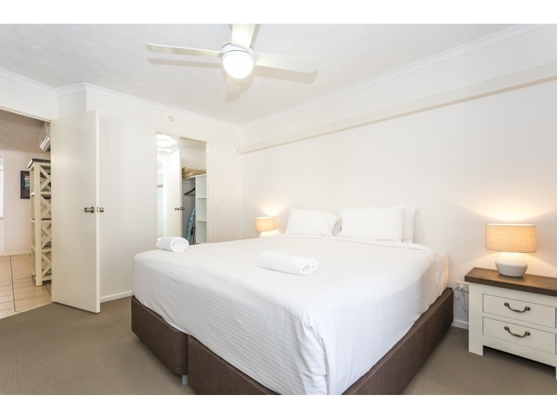 24/11-13 Samarinda Drive, Point Lookout QLD 4183