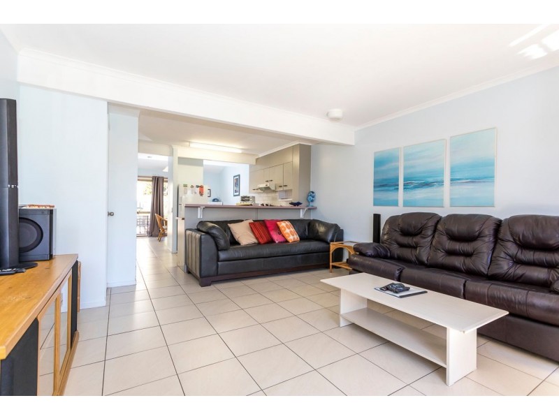 5/21-25 Cumming Parade, Point Lookout QLD 4183