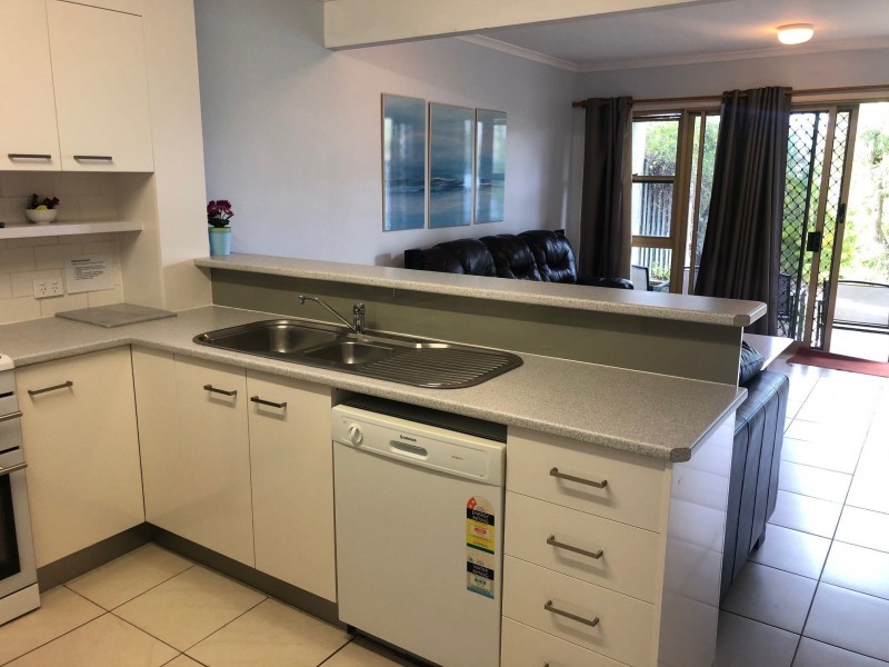 5/21-25 Cumming Parade, Point Lookout QLD 4183