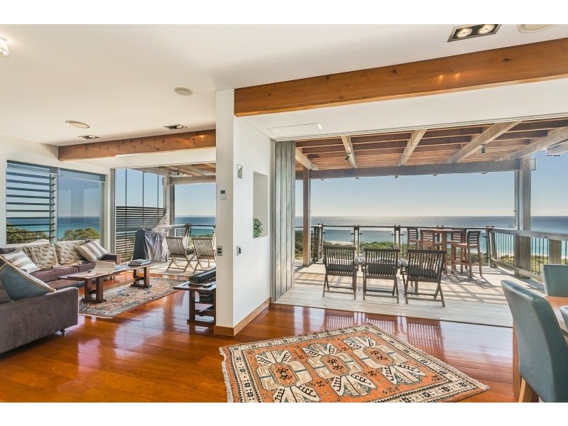 16 Merinda, Point Lookout QLD 4183