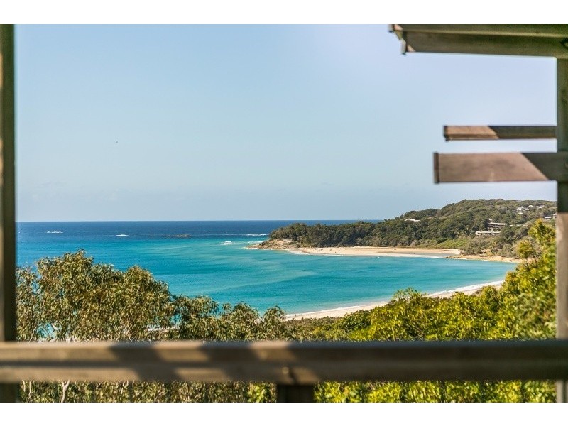 16 Merinda, Point Lookout QLD 4183