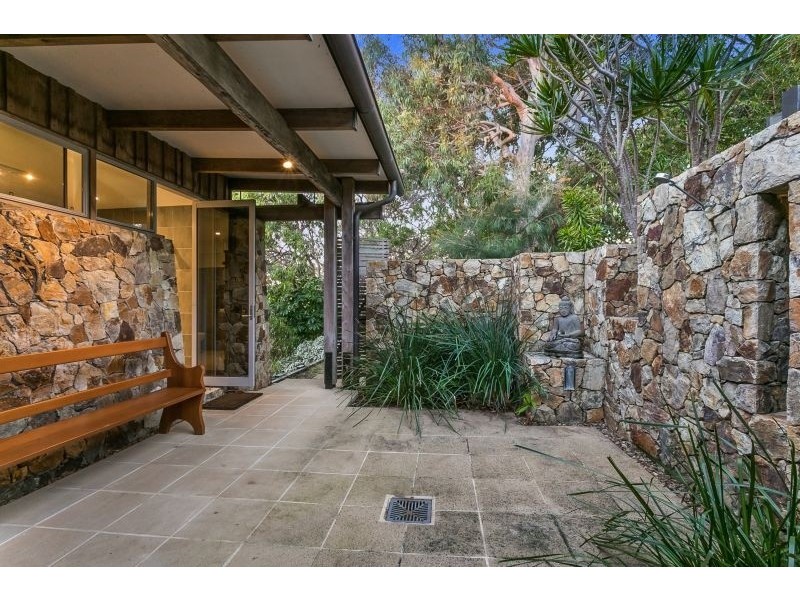 16 Merinda, Point Lookout QLD 4183