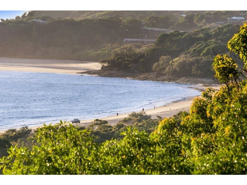 16 Merinda, Point Lookout QLD 4183