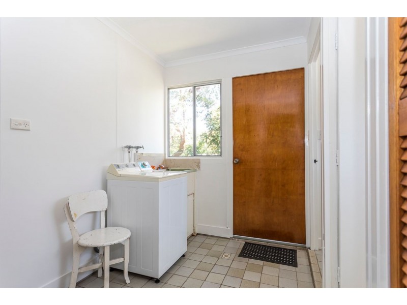 10 Boreen St, Point Lookout QLD 4183