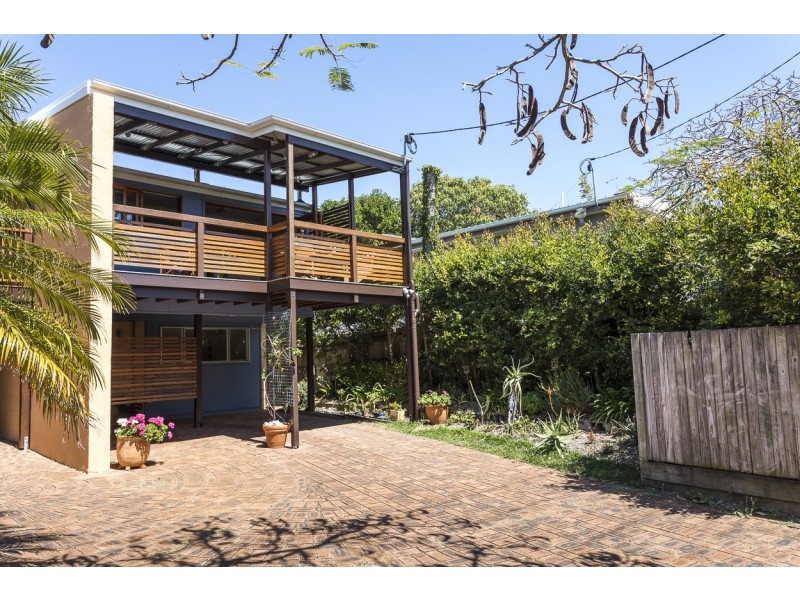 1/3 Prosperity, Point Lookout QLD 4183