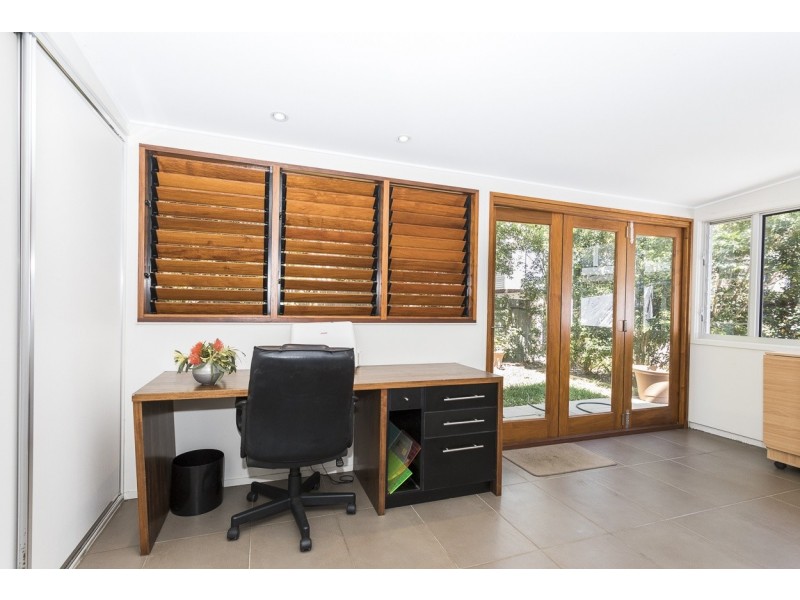 1/3 Prosperity, Point Lookout QLD 4183