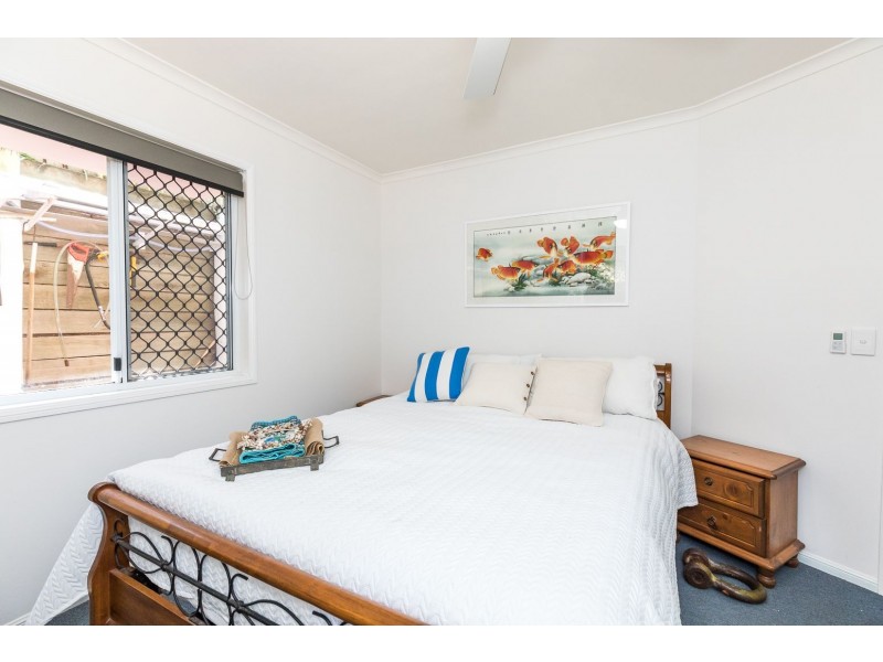 1/21 Galeen St, Point Lookout QLD 4183