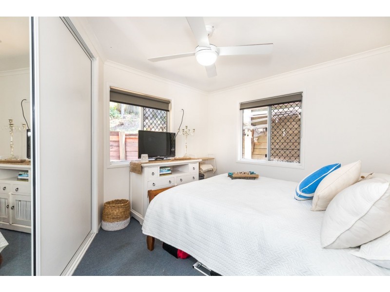 1/21 Galeen St, Point Lookout QLD 4183