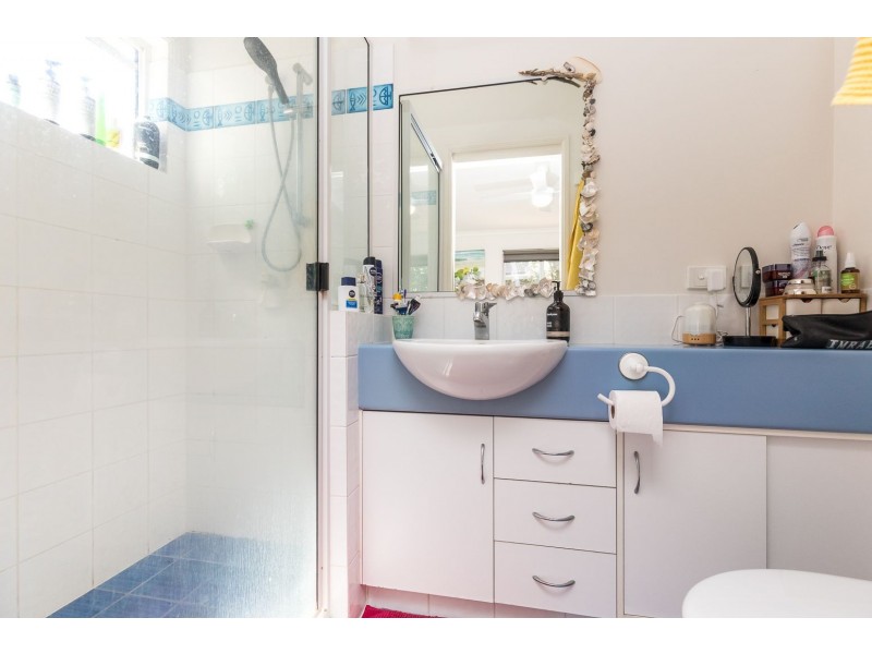 1/21 Galeen St, Point Lookout QLD 4183